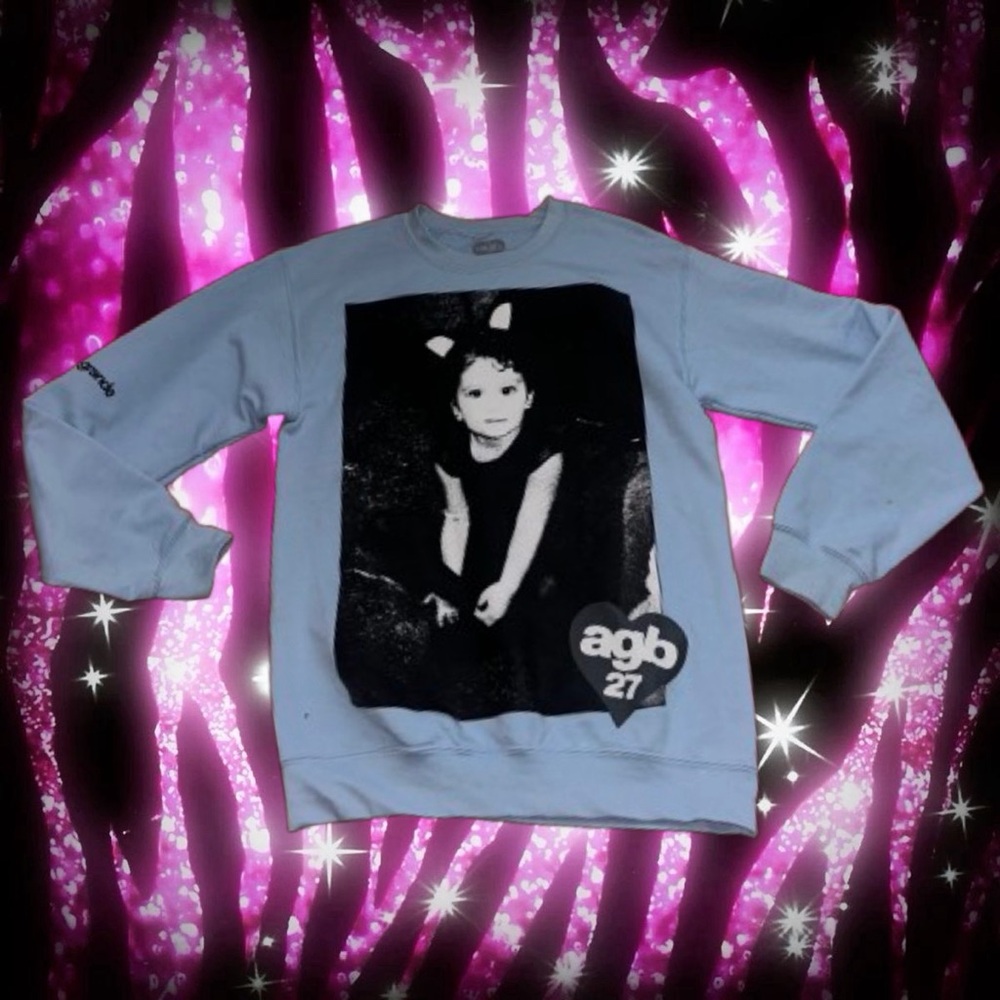 ariana grande limited edition agb27 crewneck merch